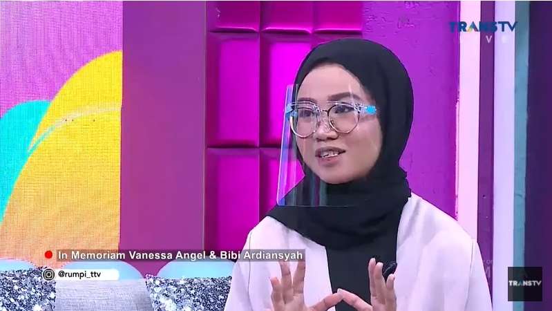 9 Foto Mayang Luciana, Adik Kandung Vanessa Angel yang Bakal Jadi Ahli Waris