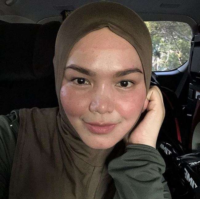 Potret Siti Nurhaliza Tampil Polos, Parasnya Disorot!