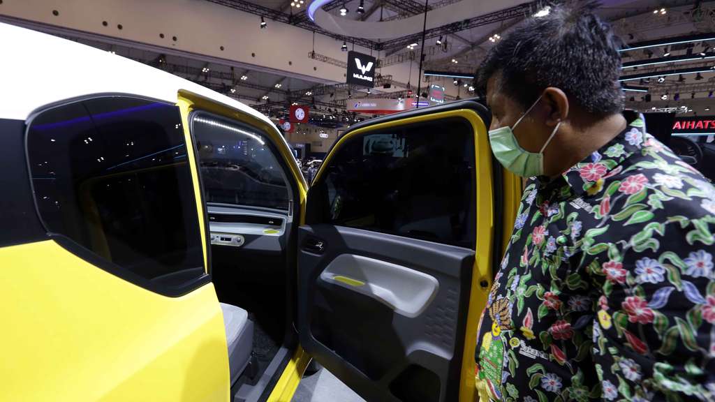 Wuling Pamer Mobil Listrik Mini, Siap Diproduksi di Indonesia