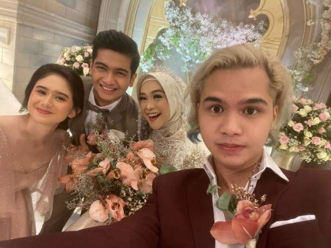 Gaya 10 Seleb di Resepsi Pernikahan Ria Ricis, Dandanan Ayu Ting Ting Bikin Melongo!