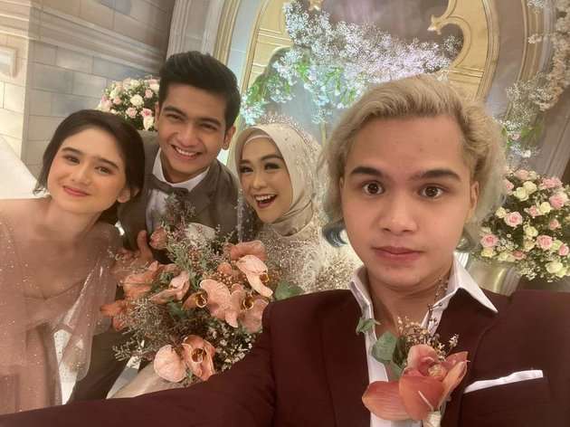 Gaya 10 Seleb di Resepsi Pernikahan Ria Ricis, Dandanan Ayu Ting Ting Bikin Melongo!