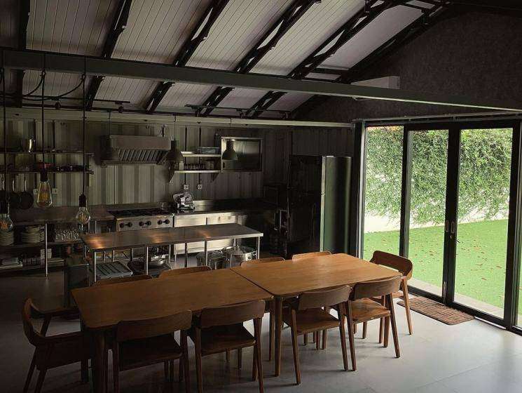 Penampakan Rumah Chef Renatta, Keren dan Unik Banget!
