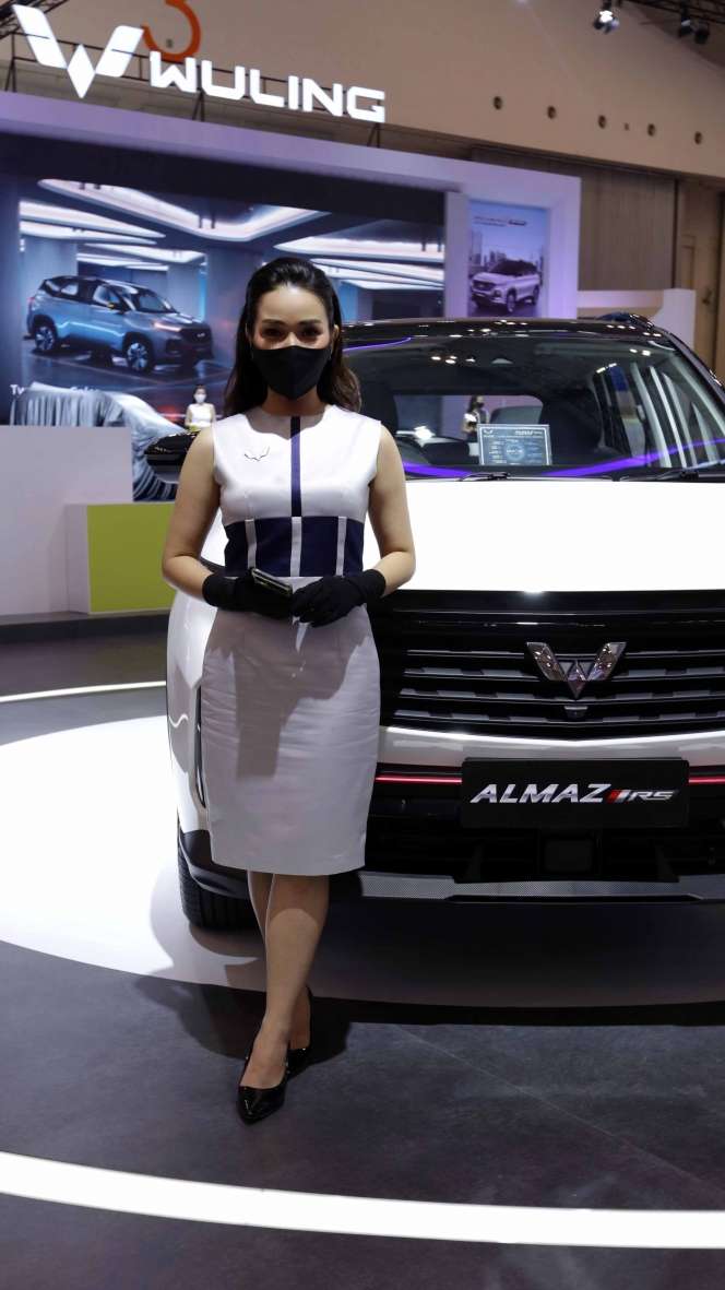 SPG Serba Ketat di GIIAS 2021: Honornya Beda