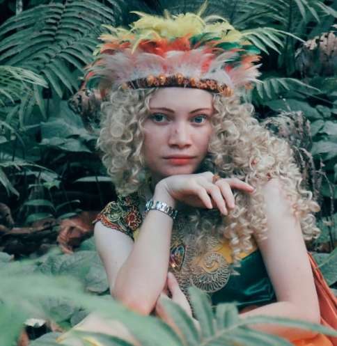 8 Potret Cantiknya Herolena, Wanita Asli Papua yang Bikin Heboh Karena Mirip Boneka Barbie