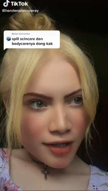 8 Potret Cantiknya Herolena, Wanita Asli Papua yang Bikin Heboh Karena Mirip Boneka Barbie