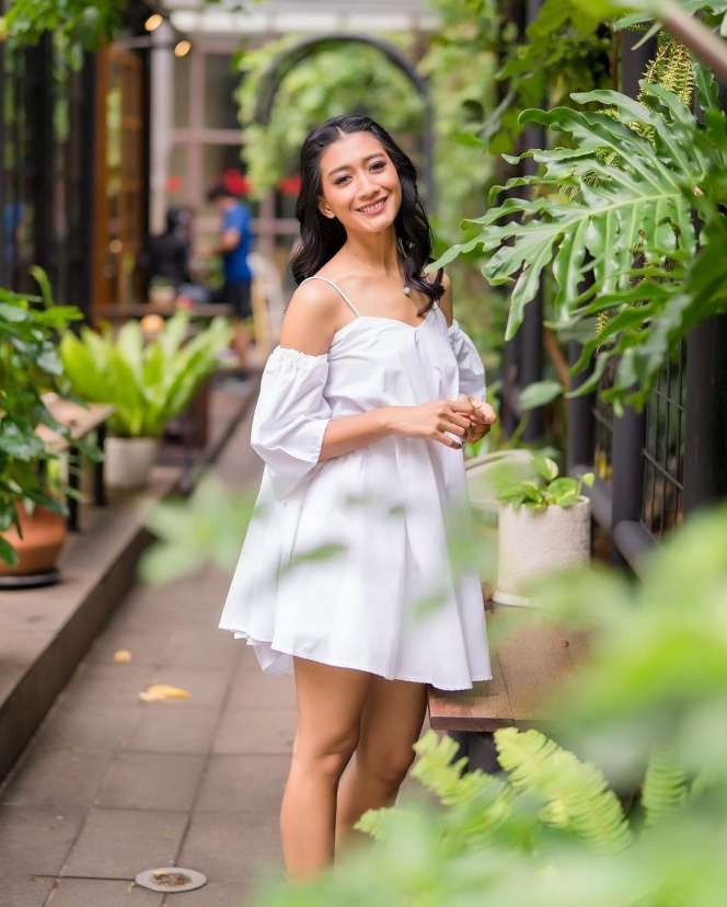 Masih Ingat Tati Pemeran Tukang Ojek Pengkolan? Penampilannya Makin Hot Banget