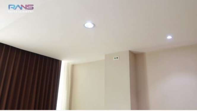 9 Foto Mewahnya Kamar Bersalin Nagita Slavina, Fasilitas Bak Hotel Berbintang!
