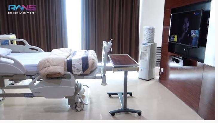 9 Foto Mewahnya Kamar Bersalin Nagita Slavina, Fasilitas Bak Hotel Berbintang!