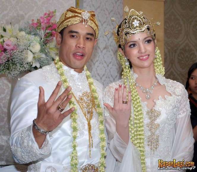 8 Artis Ini Menikah dengan Mahar Sangat Murah, Wow Nia Ramadhani Hanya Rp2000!