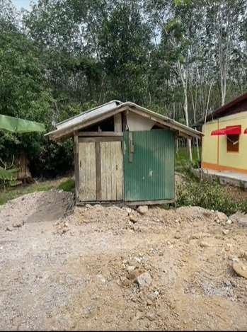 10 Potret Rumah Gubuk Dari Luar Tampak Reyot, Pas Lihat Dalamnya Bak Hotel Mewah!
