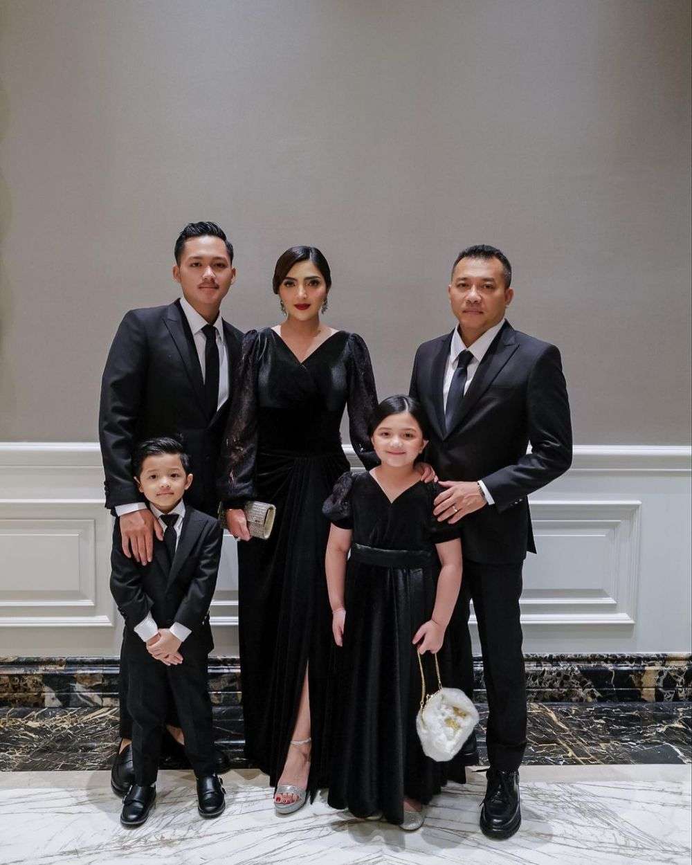 12 Gaya Artis di Pesta Ulang Tahun Atta Halilintar, Wow Krisdayanti Paling Mencolok!