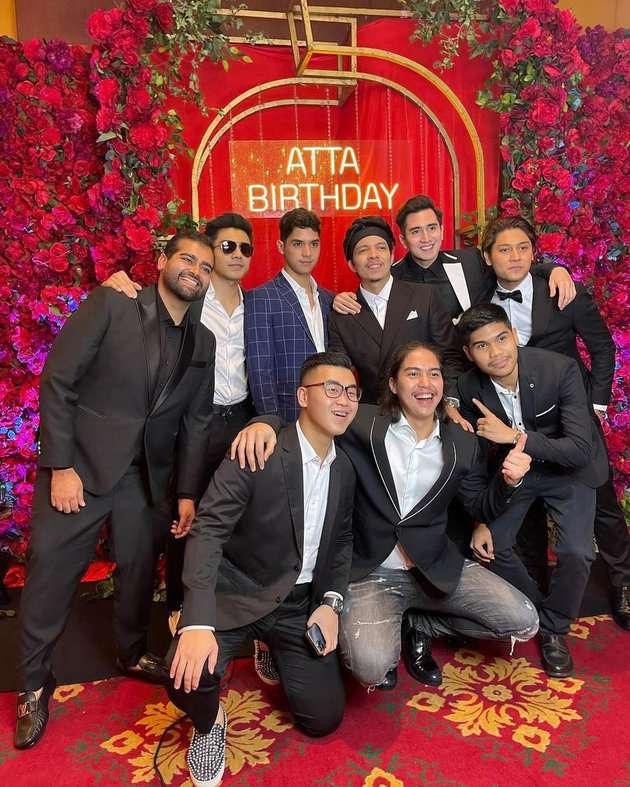 12 Gaya Artis di Pesta Ulang Tahun Atta Halilintar, Wow Krisdayanti Paling Mencolok!