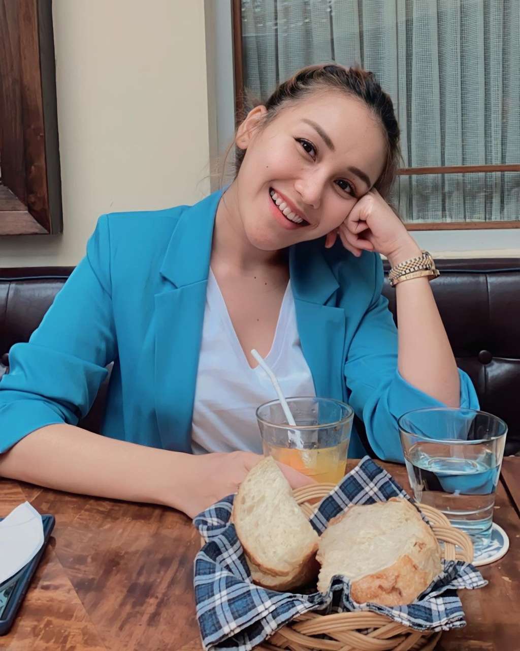 10 Artis Dengan Umur Pernikahan Tersingkat, Ayu Ting Ting Paling Bikin Syok!