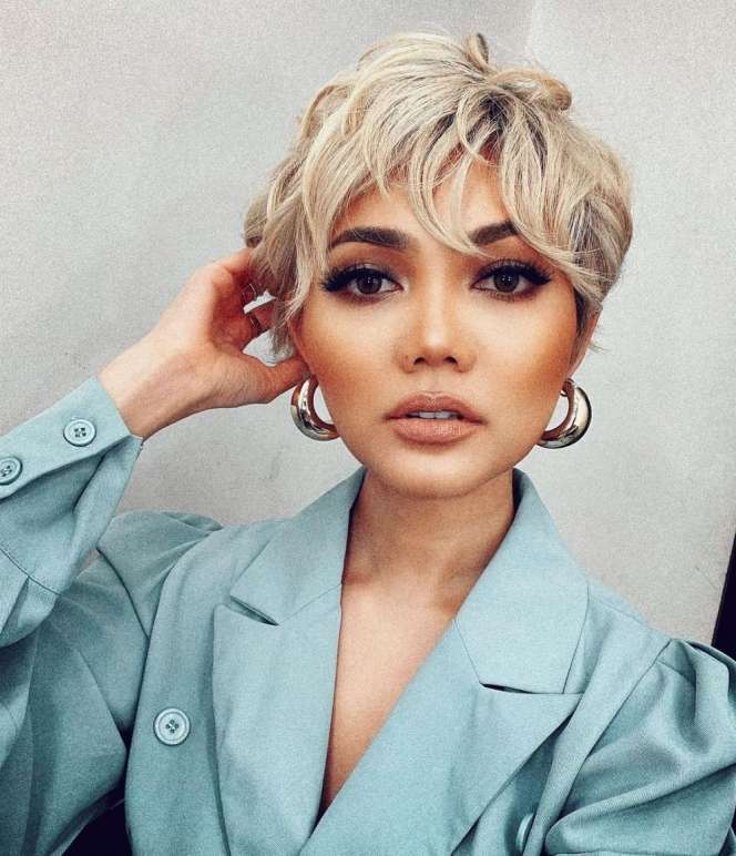 10 Artis Dengan Umur Pernikahan Tersingkat, Ayu Ting Ting Paling Bikin Syok!