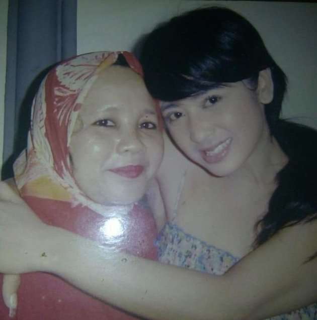 10 Foto Lawas Pedangdut Sebelum Terkenal, Ayu Ting Ting Super Cantik dan Imut!