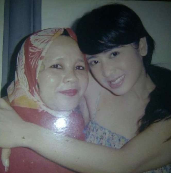 10 Foto Lawas Pedangdut Sebelum Terkenal, Ayu Ting Ting Super Cantik dan Imut!