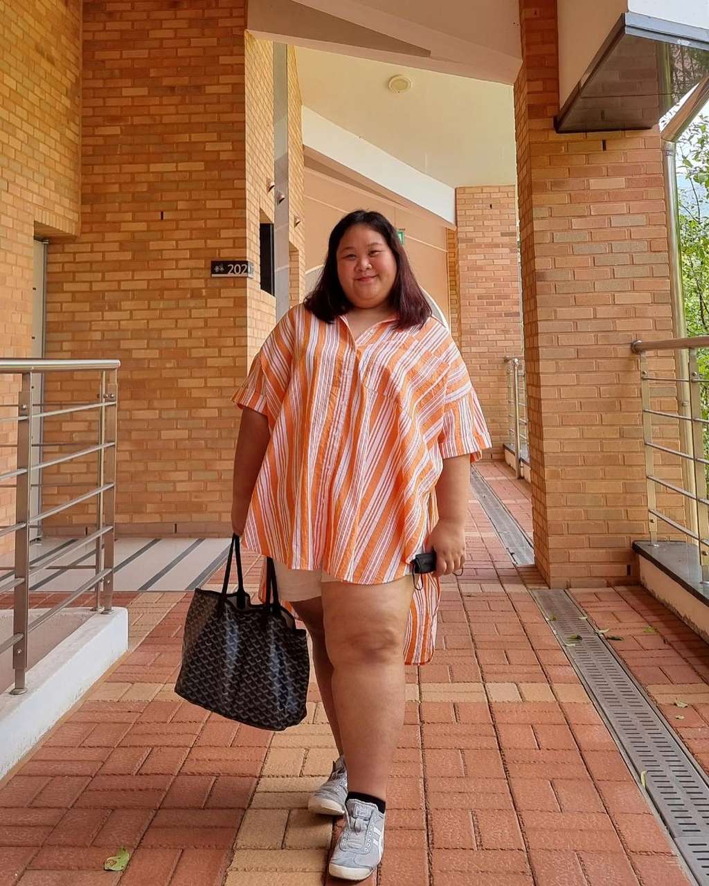 Ingat Gadis yang Dinikahi Pria Korea? Dulu Dibully Lihat 8 Potretnya yang Makin Cantik!