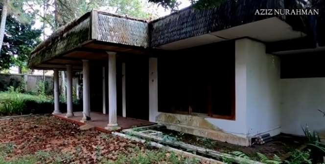5 Potret Penampakan Rumah Mewah Bekas Pembunuhan, Kolam Renang Jadi Lokasi Penembakan!