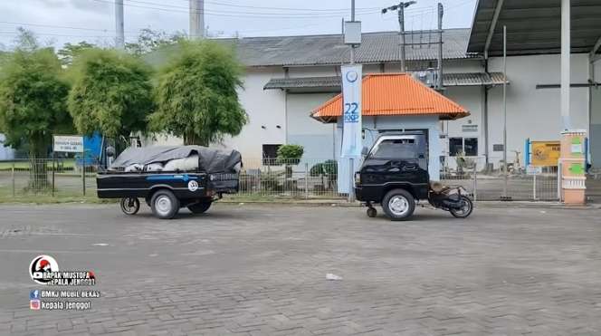10 Potret Mobil Pickup ‘Kepala Buntung’ yang Viral, Polisi Ngakak Lihat Cara Mundurnya!