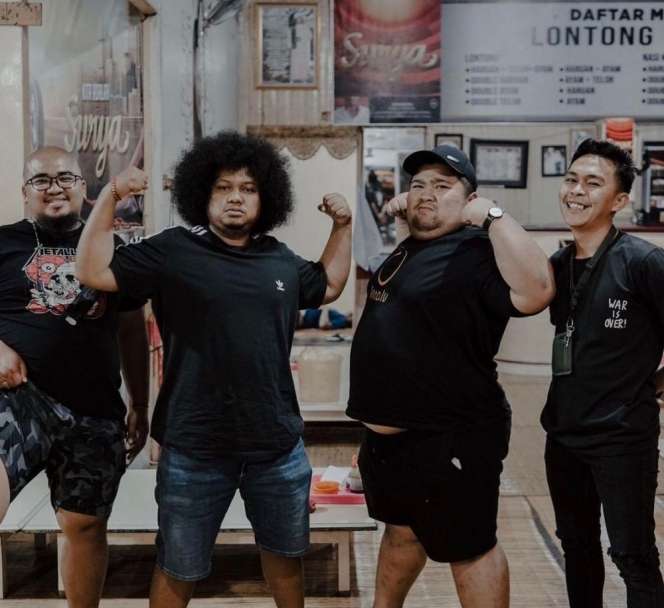 Ingat Mat Gondrong di Sinetron Ronaldowati? Ini 10 Foto Terbarunya yang Bikin Pangling