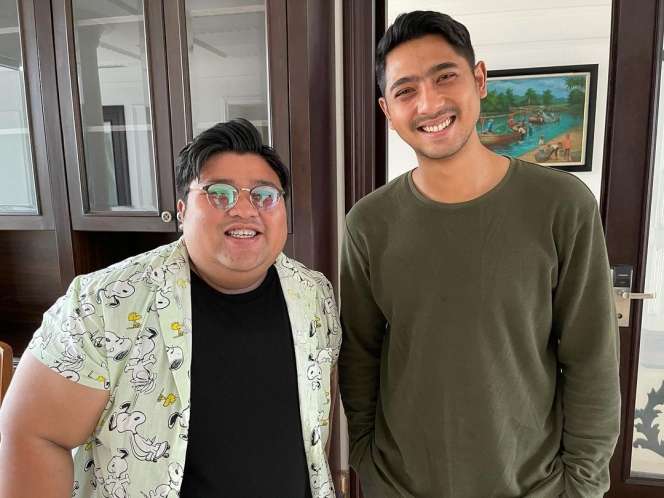 Ingat Mat Gondrong di Sinetron Ronaldowati? Ini 10 Foto Terbarunya yang Bikin Pangling