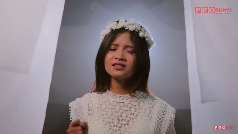 8 Potret Nachika Septalia Adik Sambung Vanessa Angel, Dulu Dibilang Mirip Kini Dihujat!