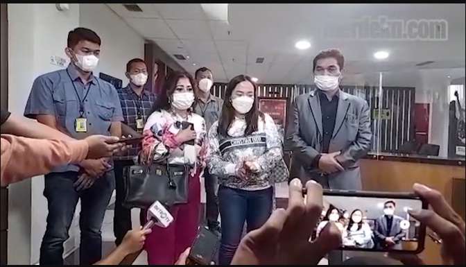 Potret Anggiat Pasaribu Saat Minta Maaf Usai Kasusnya Viral, Bajunya Bikin Salfok!