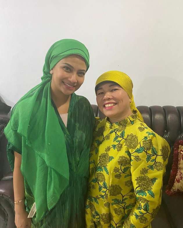 5 Potret Kedekatan Ibunda Bibi Andriansyah Bersama Vanessa Angel: Kangen Mantu Kesayangan