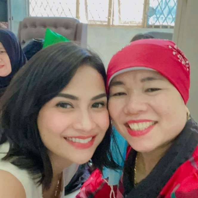 5 Potret Kedekatan Ibunda Bibi Andriansyah Bersama Vanessa Angel: Kangen Mantu Kesayangan