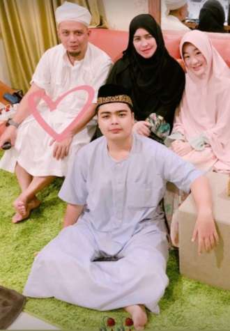 6 Momen Kebersamaan Larissa Chou dan Ameer Azzikra yang Kini Tinggal Kenangan
