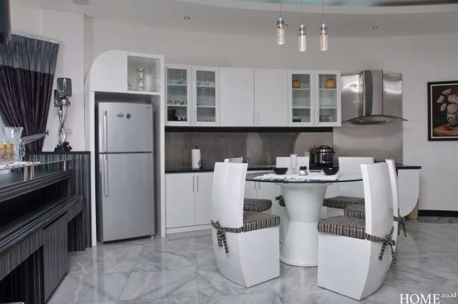 14 Potret Mewahnya 'Rumah Keong' Milik Dokter Boyke, Dalamnya Keren dan Unik Abis!