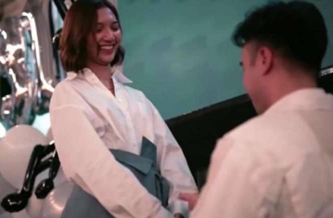 Potret Vidi Aldiano Lamar Sheila Dara di Depan Para Sahabat