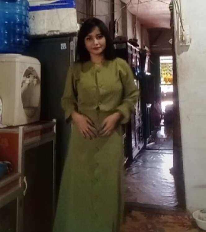 8 Potret Anak Pedagang Sembako Joget Pargoy, Netizen Syok Wajahnya Mirip Vanessa Angel