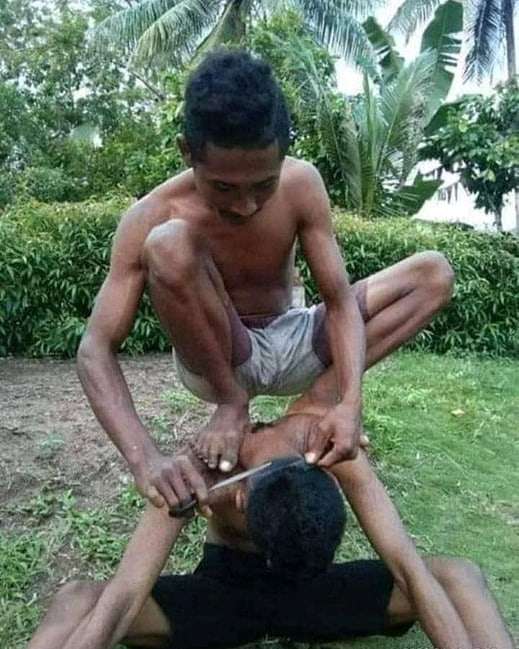 7 Momen Mempersulit Diri Sendiri Ini Malah Bikin Ngakak!