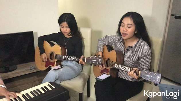 10 Potret Mayang dan Chika Latihan Vokal untuk 40 Harian Meninggalnya Vanessa Angel, Makin Dihujat!