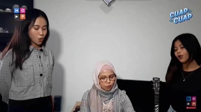 10 Potret Mayang dan Chika Latihan Vokal untuk 40 Harian Meninggalnya Vanessa Angel, Makin Dihujat!