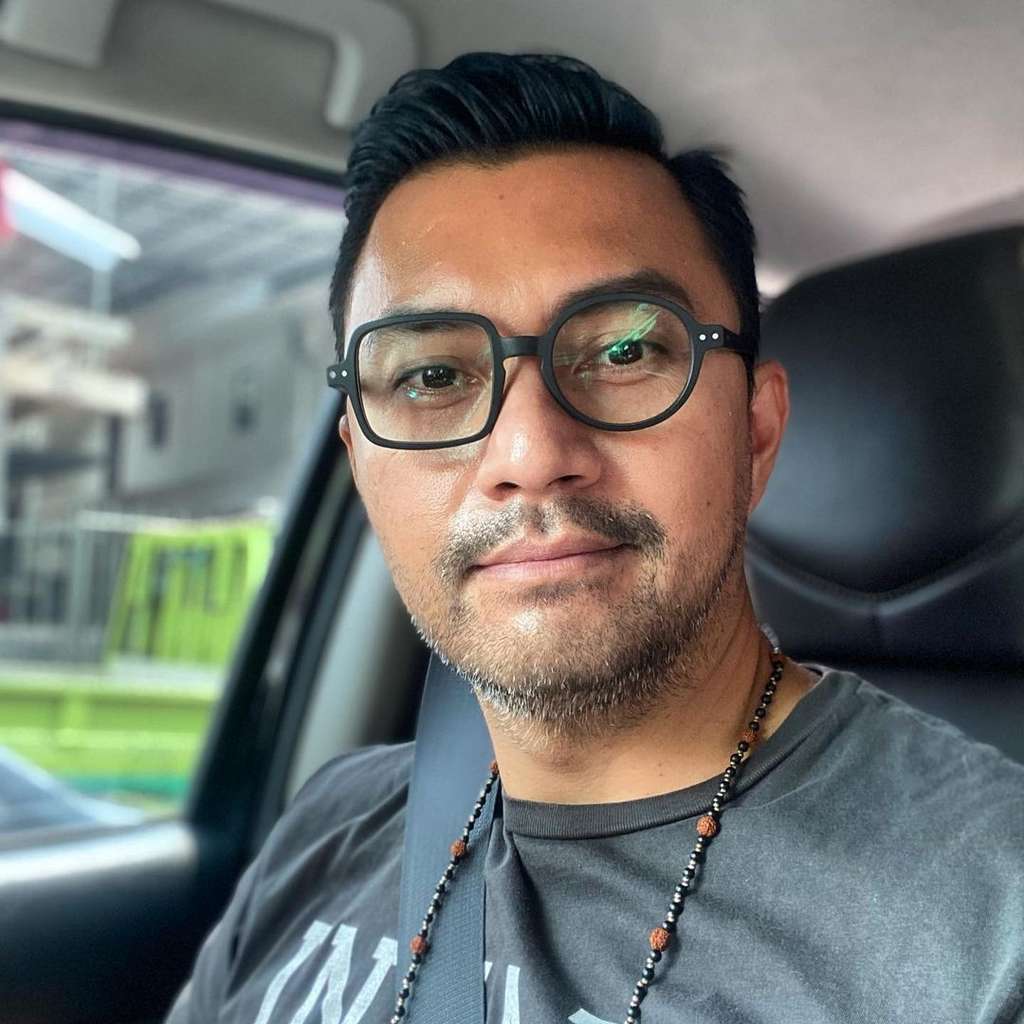 Seakan Tak Pernah Tua! 5 Artis Ini Masih Berwajah ABG, Ada yang Sudah Punya Cucu