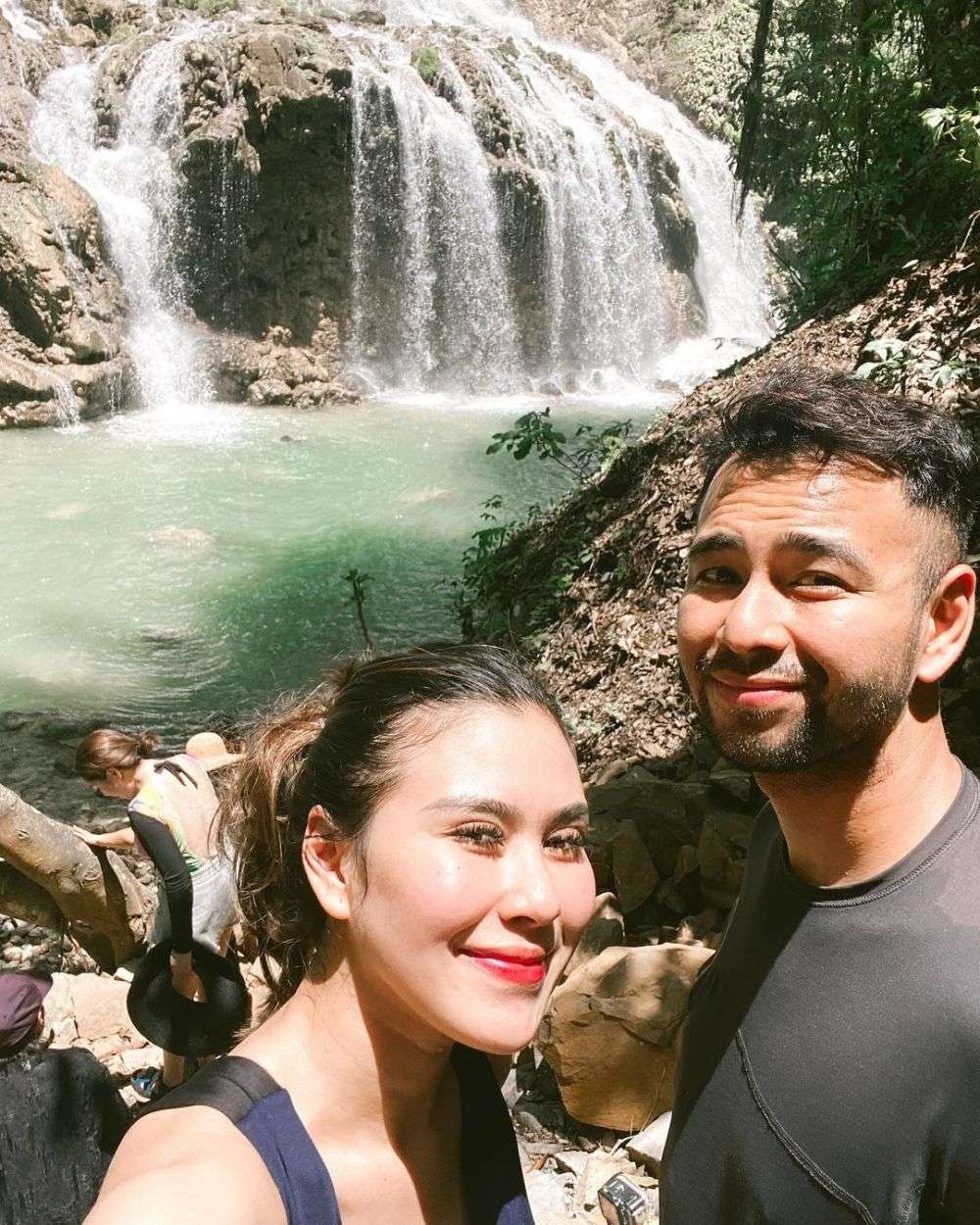 10 Adik Artis Ini Tenar Berkat Popularitas Kakaknya, Mayang dan Fuji Lagi Jadi Sorotan!
