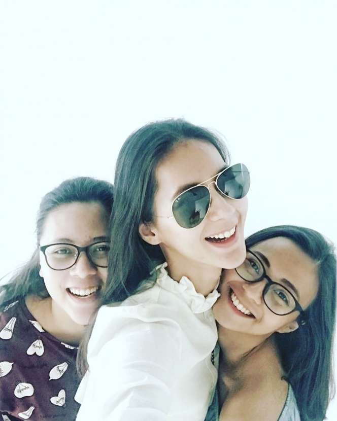 10 Adik Artis Ini Tenar Berkat Popularitas Kakaknya, Mayang dan Fuji Lagi Jadi Sorotan!