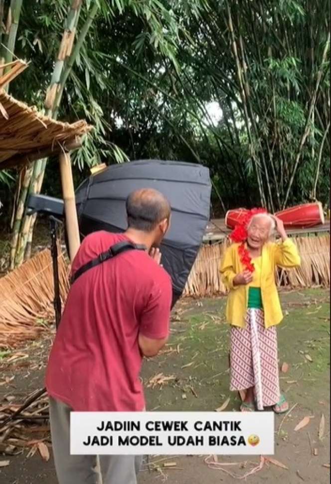 Fotografer Ini Pilih Nenek-Nenek Sebagai Model, Hasilnya Bikin Takjub!