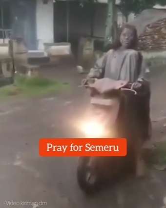 7 Potret Haru Seorang Ibu Selamatkan Anaknya dari Erupsi Gunung Semeru