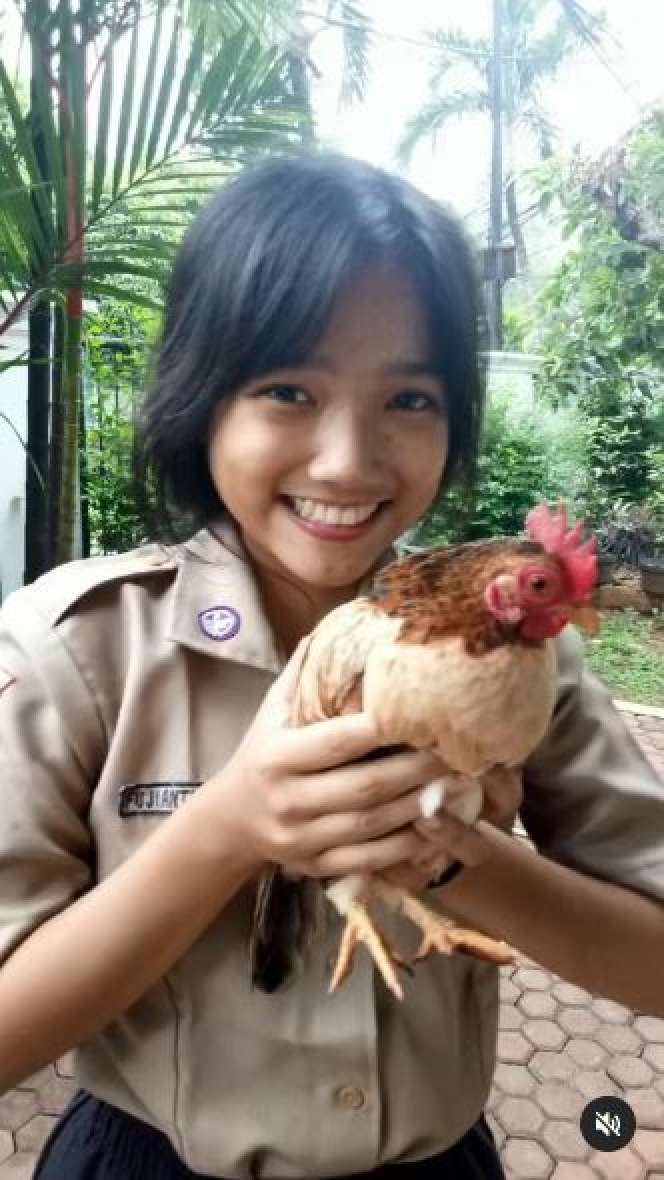 10 Foto Transformasi Fuji dari Balita hingga Saat Ini, Masa Kecilnya Plek Ketiplek Gala Sky