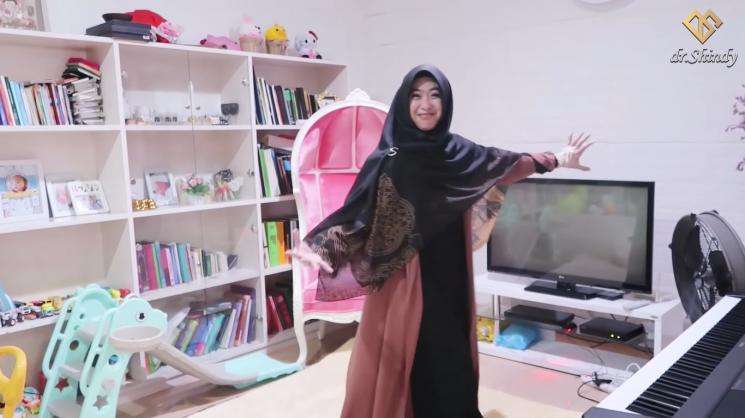 Potret Rumah Shindy Putri, Kakak Ria Ricis yang Jarang Terekspos!