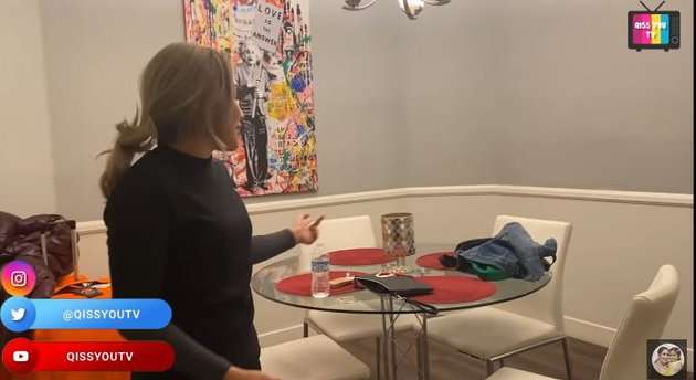 Penampakan Apartemen Mewah Ayu Ting Ting Saat Liburan di Amerika, Sprei Kasurnya Kusut