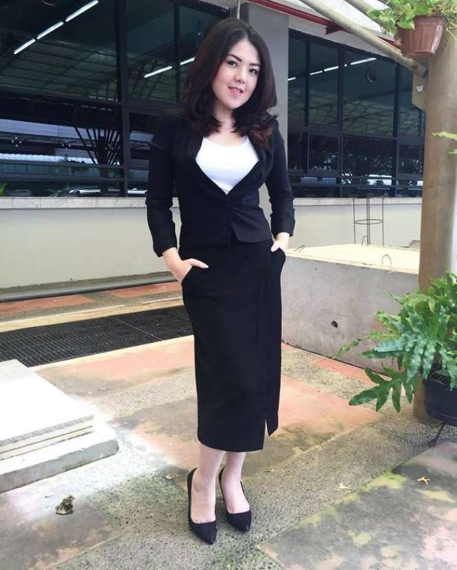 Potret Terbaru Tina Toon yang Diduga Oplas, Dagu dan Hidung Bikin Salfok!