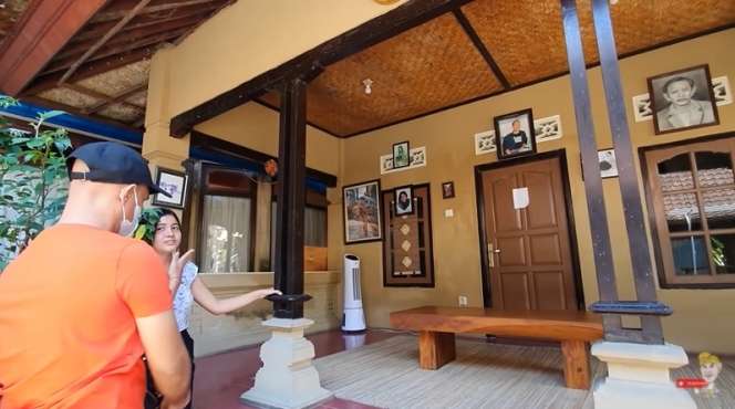 8 Potret Kondisi Rumah Bulan Sutena, Seleb Tiktok Cantik yang Viral Cover Lagu 'Aduh Mamae'