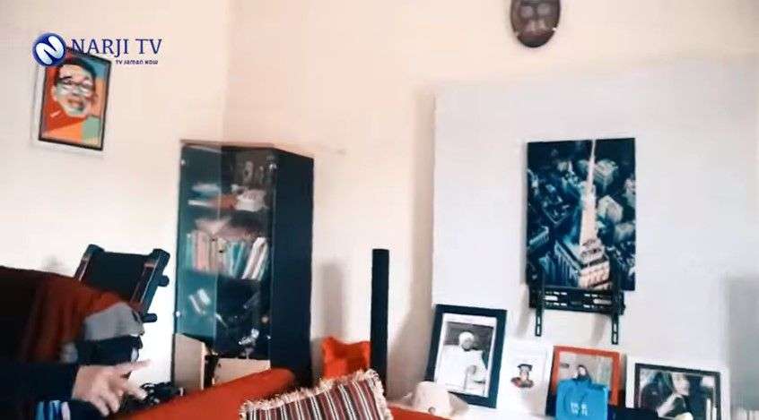 10 Foto Perbandingan Rumah Komeng VS Jarwo Kwat, Sama-Sama Tajir Mana yang Lebih Mewah?