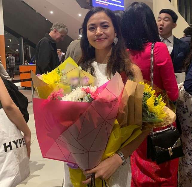 7 Foto Transformasi Sophy Ron, Dulu Pemulung Kini Jadi Mahasiswa Cantik di Kampus Ternama!