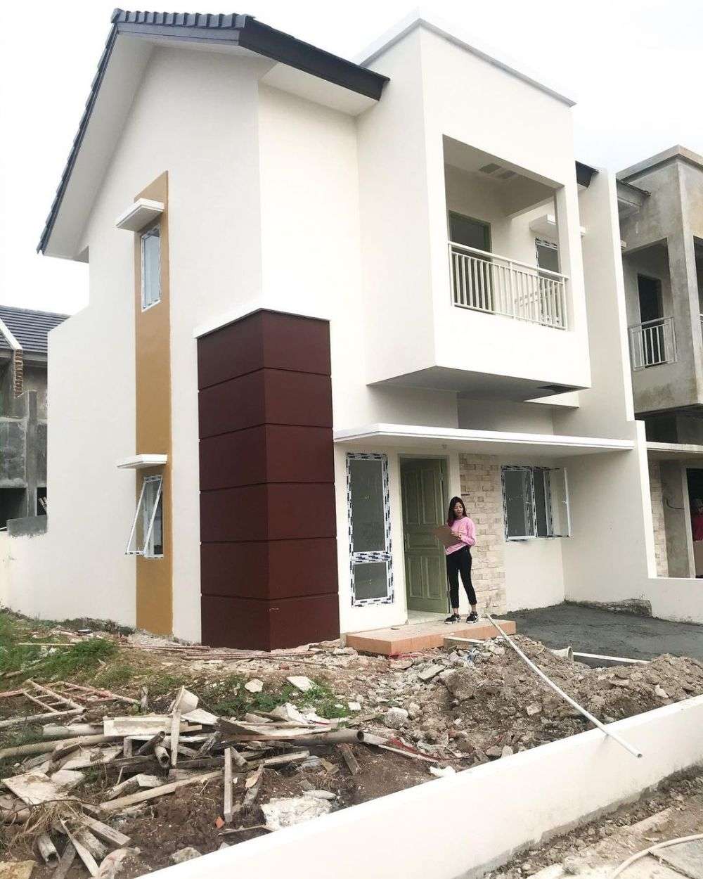 10 Potret Rumah Seleb Tiktok Terkenal, Hunian Baru Cimoy Montok Kini Berubah Drastis!
