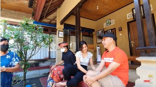 10 Potret Rumah Seleb Tiktok Terkenal, Hunian Baru Cimoy Montok Kini Berubah Drastis!